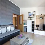 Lejlighed With Parking Space Baska, Krk - 23918